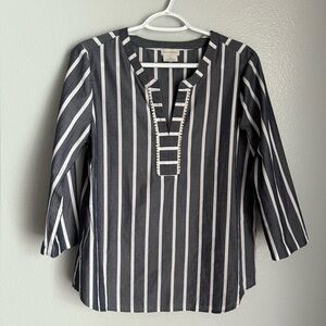Van Heusen Grey and White Stripes Top Size Medium